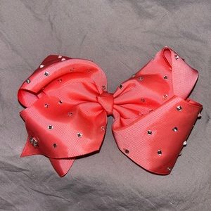 JoJo Bow